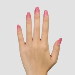 Pink Flirtini -Nail Shop GAM318 PinkFlirtini hand v2