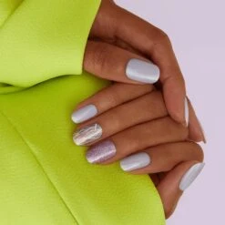 Gleam Queen -Nail Shop GS100 GleamQueen Lifestyle2