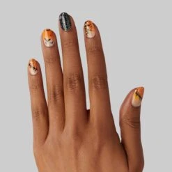 Squash Goals -Nail Shop GWA48 SquashGoals Hand R1acopy